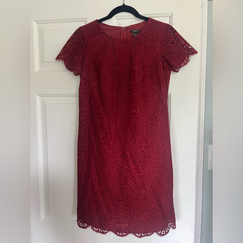 Ann Taylor Petite Mini Dress. Red Lace.